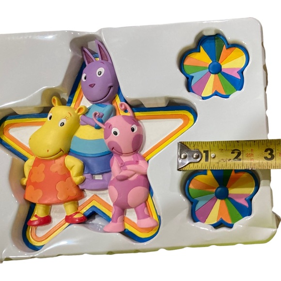 NICKELODEON 2006 The Backyardigans Decorative Wall Art Decor, 3 Piece Set - Picture 11 of 11